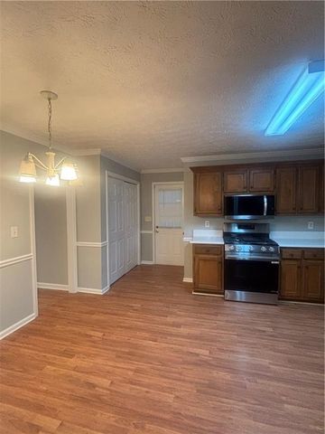 1135 Burning Bush, Loganville, GA 30052