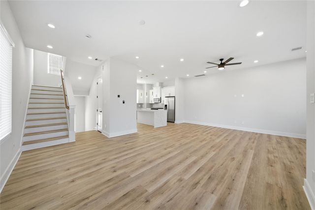 10929 Ivyridge Drive B, Houston, TX 77043