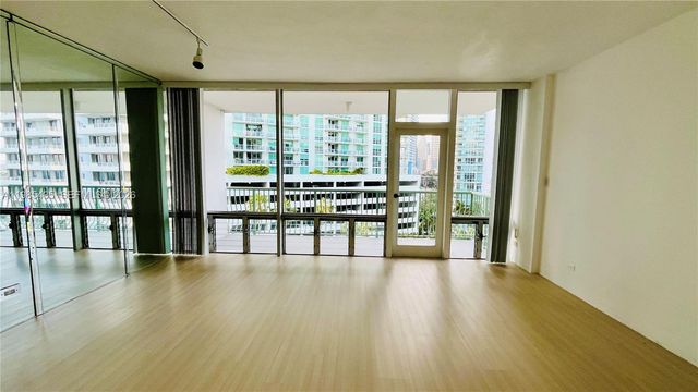 1408 Brickell Bay Dr 916, Miami, FL 33131