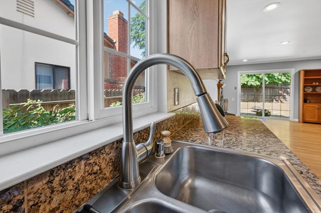 10653 Campana Way, Rancho Cordova, CA 95670