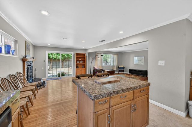 10653 Campana Way, Rancho Cordova, CA 95670