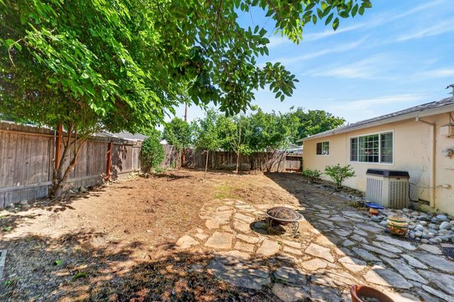 10653 Campana Way, Rancho Cordova, CA 95670