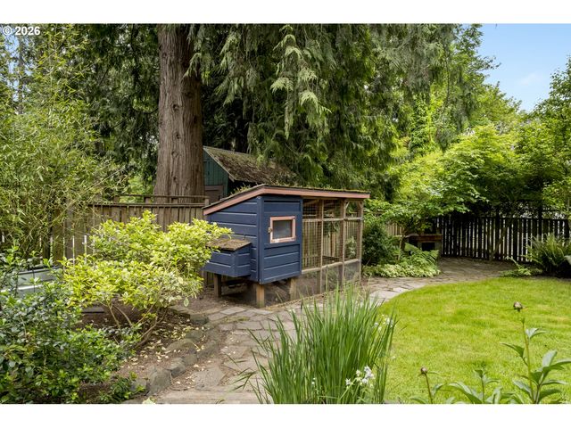 2595 Sw 87TH Ave, Portland, OR 97225
