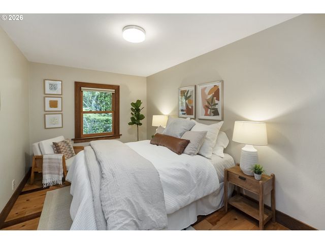 2595 Sw 87TH Ave, Portland, OR 97225