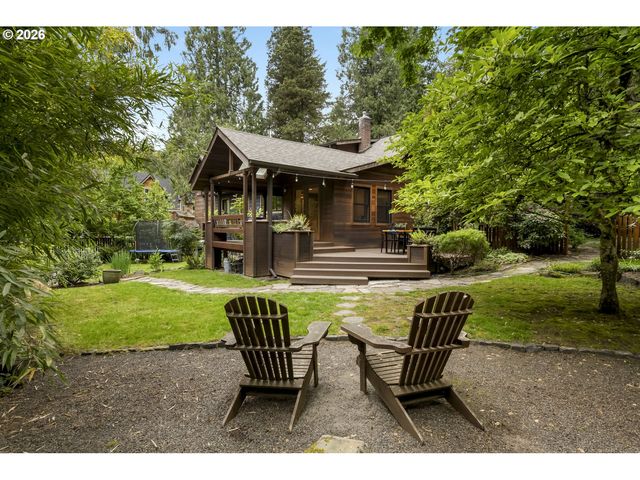 2595 Sw 87TH Ave, Portland, OR 97225