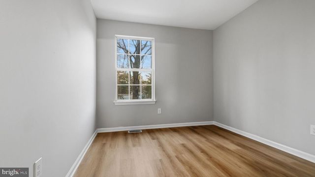 5106 TALL PNES, Pine Hill, NJ 08021