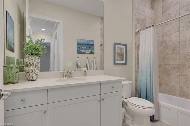 5752 Elbow AVE, Naples, FL 34113