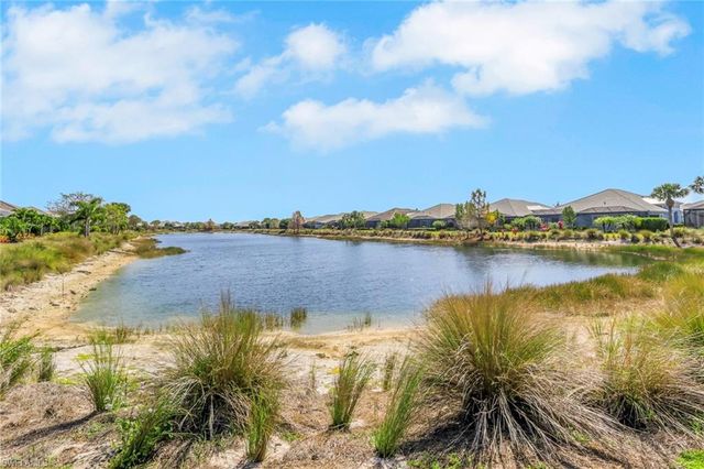 5752 Elbow AVE, Naples, FL 34113