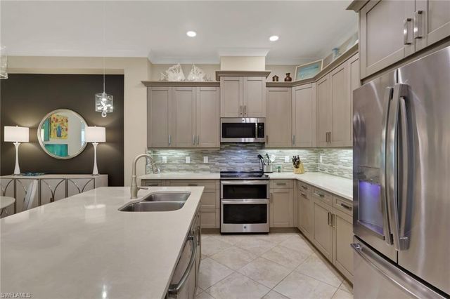 5752 Elbow AVE, Naples, FL 34113