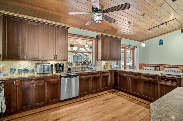 678 FAITH AVENUE, Osprey, FL 34229