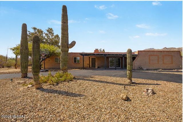 10305 E Camino Tesote, Tucson, AZ 85749