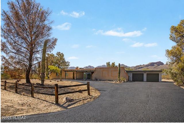 10305 E Camino Tesote, Tucson, AZ 85749
