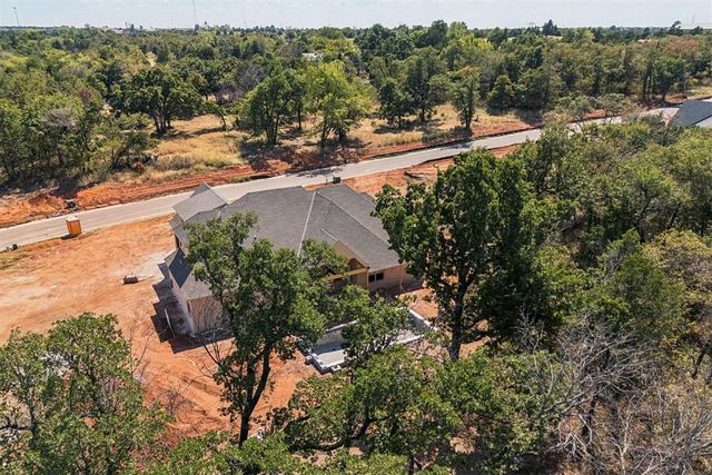 13197 Lost Creek Trail, Edmond, OK 73034