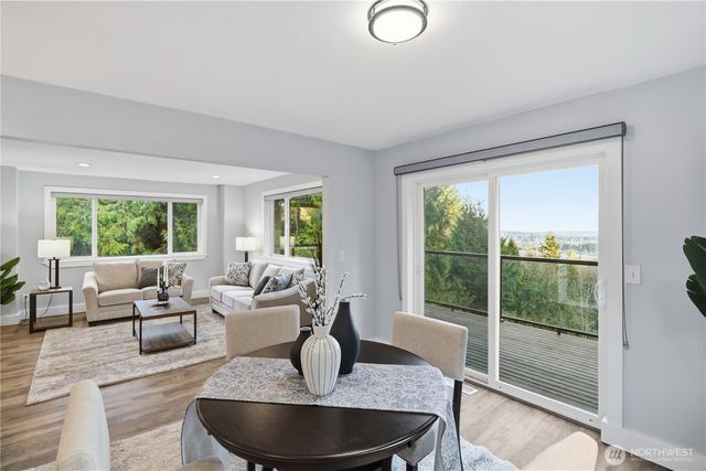 5175 NW El Camino Boulevard, Bremerton, WA 98312