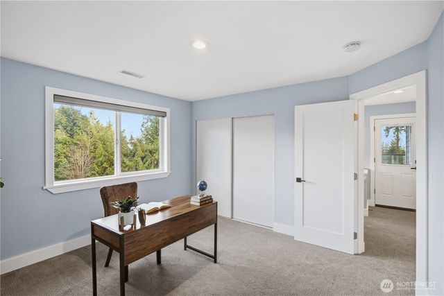 5175 NW El Camino Boulevard, Bremerton, WA 98312