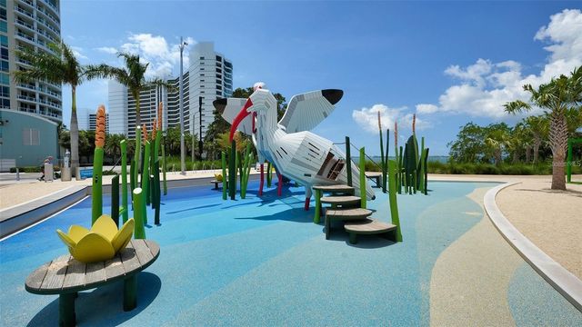 988 BLVD OF THE ARTS 109, Sarasota, FL 34236