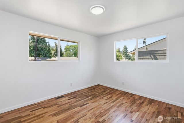 4627 192nd St SW, Lynnwood, WA 98036