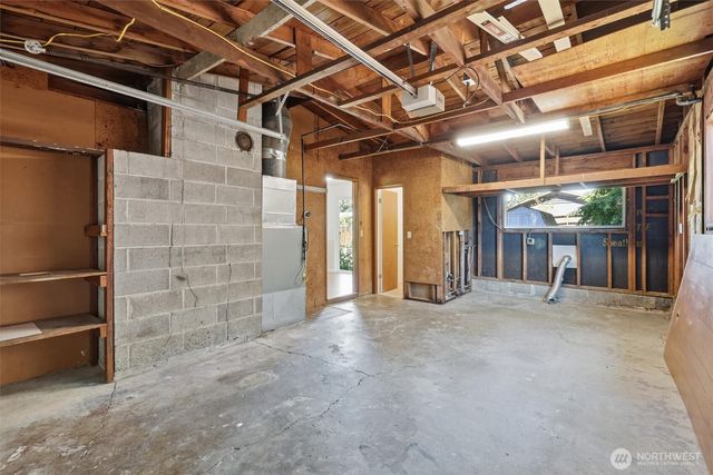 4627 192nd St SW, Lynnwood, WA 98036