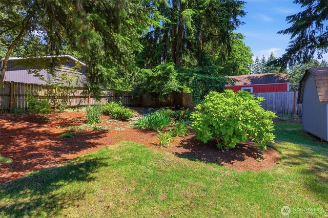 4627 192nd St SW, Lynnwood, WA 98036