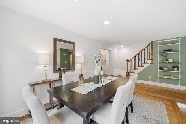 2050 CHADDS FORD DR, Reston, VA 20191