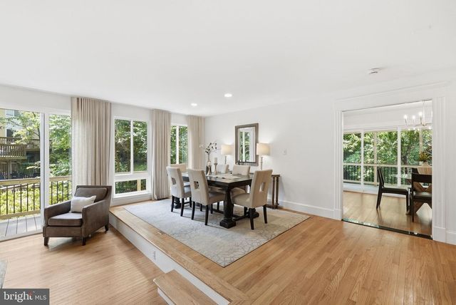2050 CHADDS FORD DR, Reston, VA 20191
