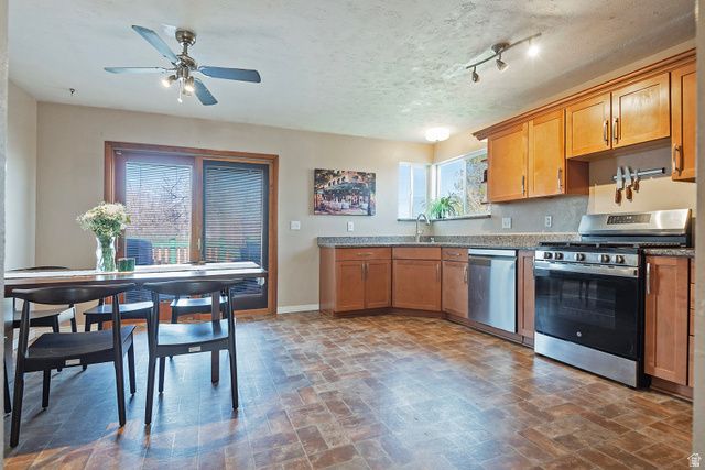 5906 W JARGON WAY, Salt Lake City, UT 84118