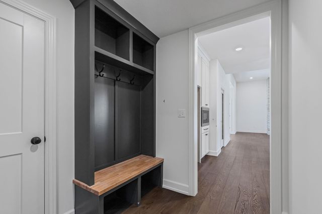 6508 PORTRUSH DR, Columbia, MO 65201