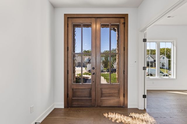 6508 PORTRUSH DR, Columbia, MO 65201