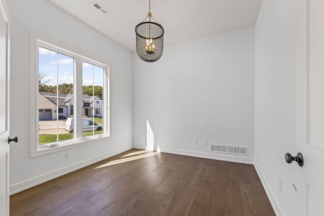 6508 PORTRUSH DR, Columbia, MO 65201