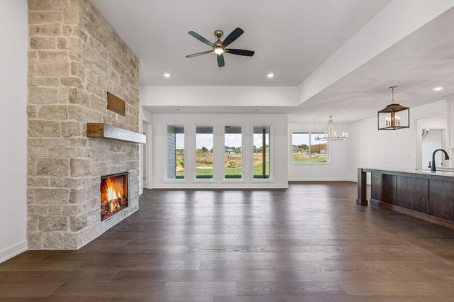 6508 PORTRUSH DR, Columbia, MO 65201