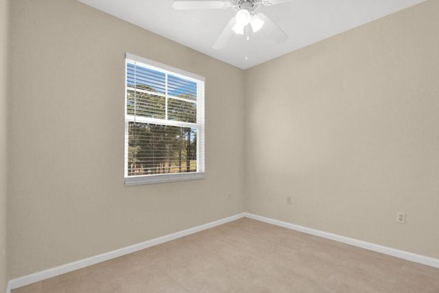 255 Murcia Drive 202, Jupiter, FL 33458