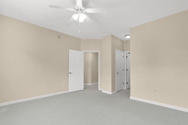 255 Murcia Drive 202, Jupiter, FL 33458