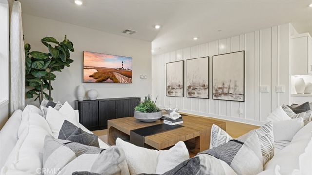 644 Guy Turner Drive, Camarillo, CA 93010