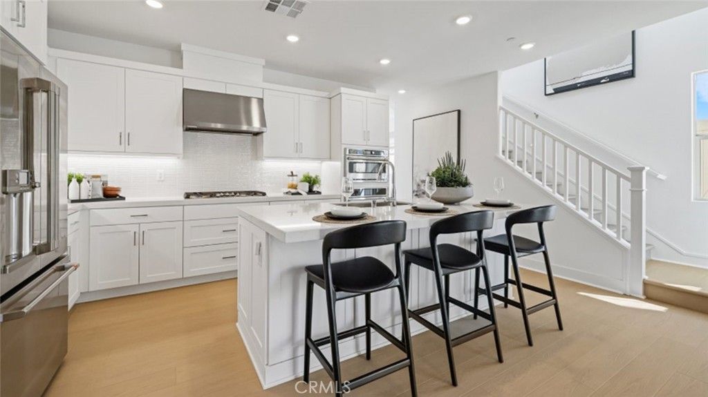 644 Guy Turner Drive, Camarillo, CA 93010