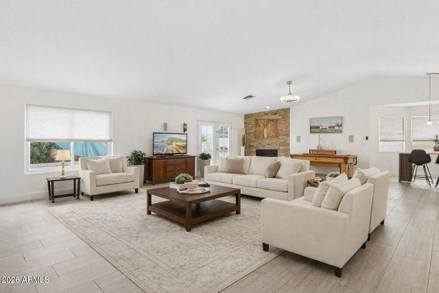 6025 E Beck Lane, Scottsdale, AZ 85254