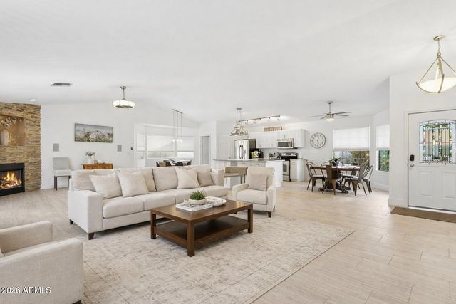 6025 E Beck Lane, Scottsdale, AZ 85254