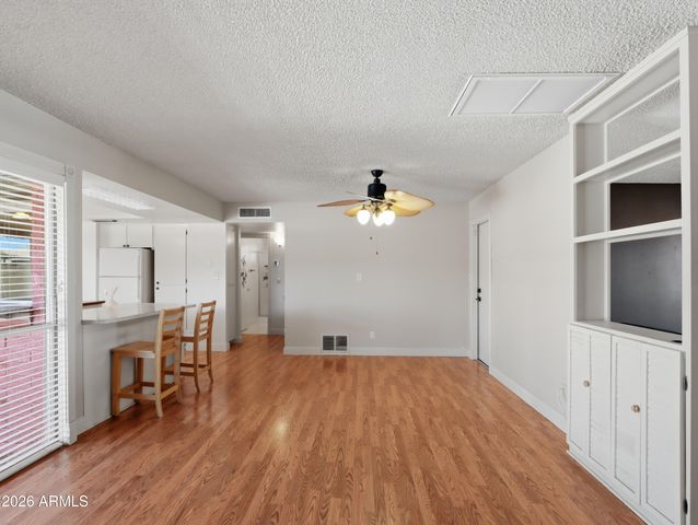 450 E CASCADA Road, Litchfield Park, AZ 85340