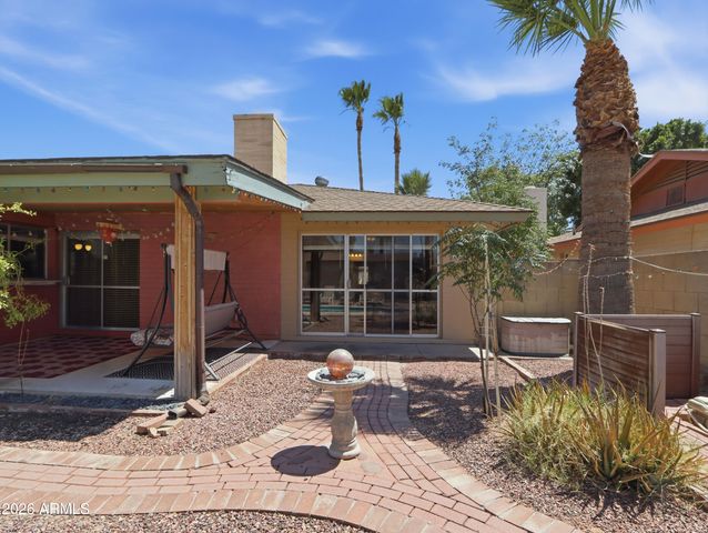 450 E CASCADA Road, Litchfield Park, AZ 85340