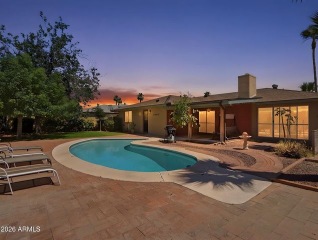 450 E CASCADA Road, Litchfield Park, AZ 85340