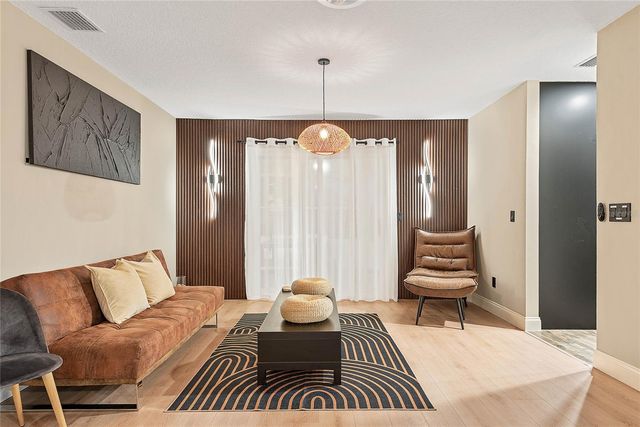 61 COMANCHE COURT, Palm Coast, FL 32137