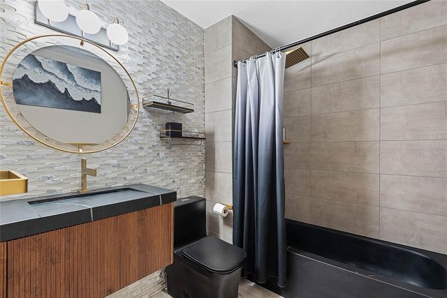 61 COMANCHE COURT, Palm Coast, FL 32137