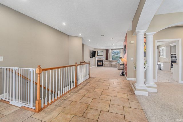 1963 Pheasant Ridge Drive, Warsaw, IN 46580