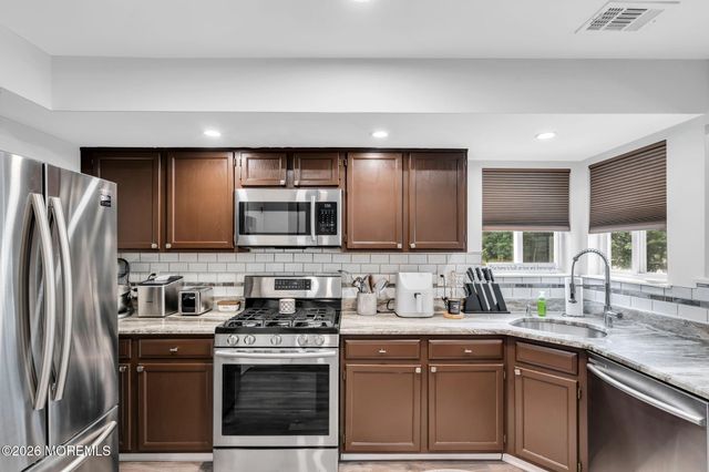 1603 Arthur Street, Toms River, NJ 08755
