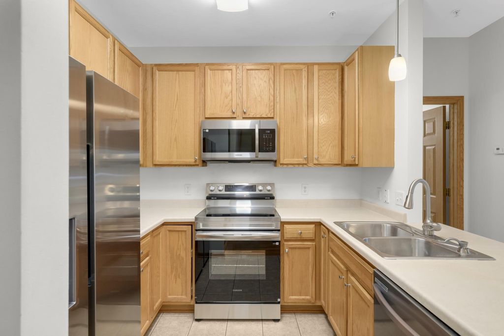 6603 Olive Lane N, Maple Grove, MN 55311