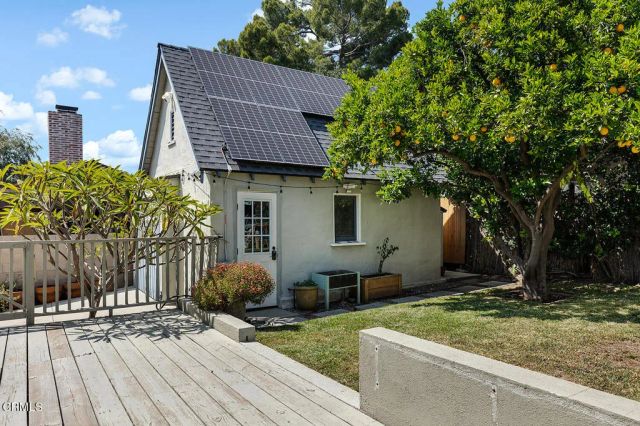 183 W Mariposa Street, Altadena, CA 91001