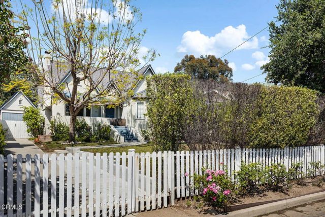 183 W Mariposa Street, Altadena, CA 91001