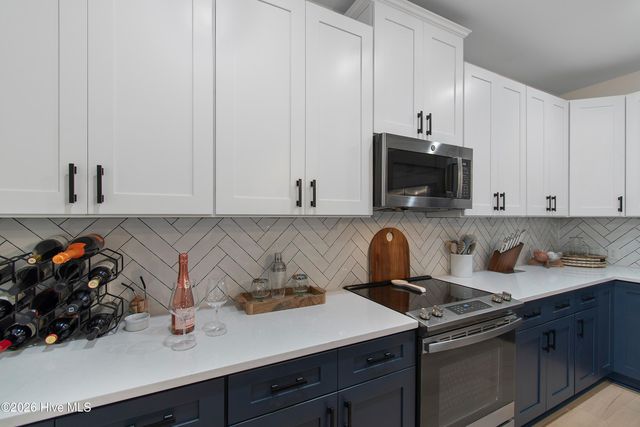 2537 St James Drive SE 1108, Oak Island, NC 28461