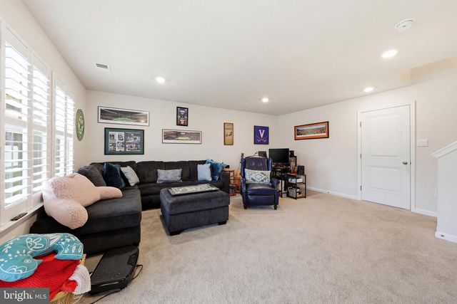 433 MONTE FARM RD, Mount Laurel, NJ 08054