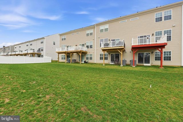 433 MONTE FARM RD, Mount Laurel, NJ 08054