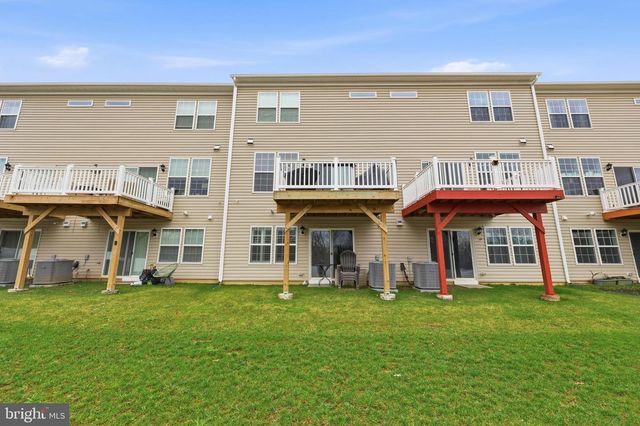 433 MONTE FARM RD, Mount Laurel, NJ 08054